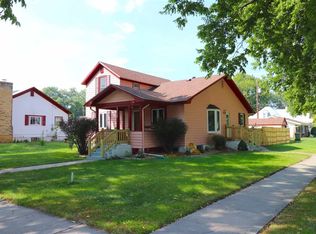 3004 16th St, Columbus, NE 68601
