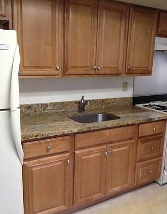 2nd image of 138 Woodside Grn APT 6