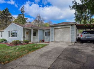 1803 E Evergreen St, Wheaton, IL 60187