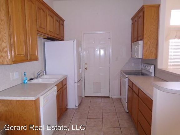 5th image of 4318 Hearthstone Ct