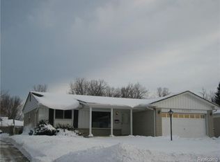 25450 Statler St, Taylor, MI 48180
