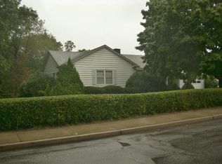194 Holbrook Ave, Willimantic, CT 06226