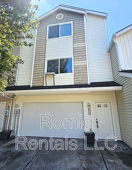 1817 NE 88th Cir #1 — Photo 2