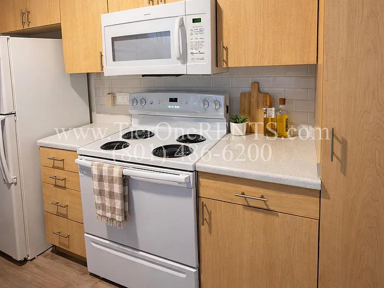 5344 S 3600 W #16 — Photo 6
