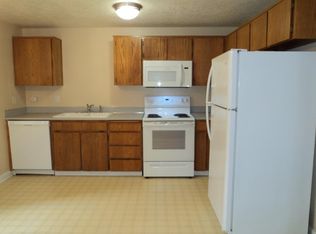 23420 NE Village Ct, Wood Village, OR 97060