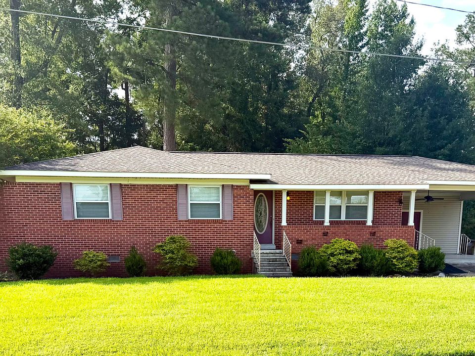1st image of 401 Lynnwood Dr