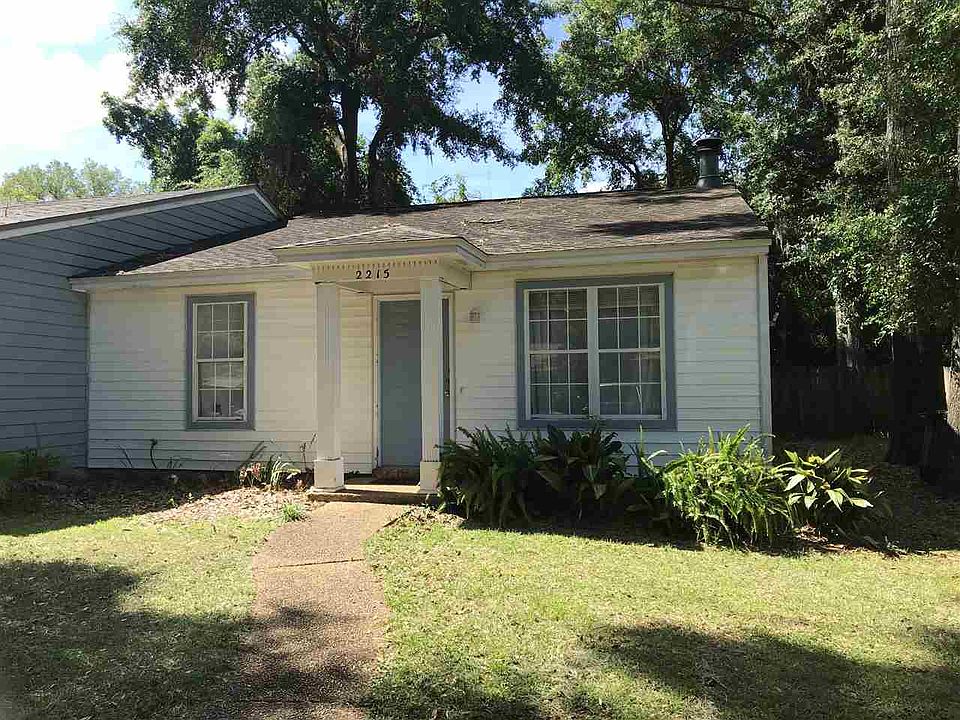 1st image of 2215 Mandrell Ct #A