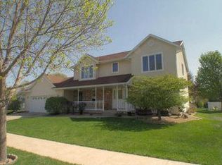 1310 Red Cedar Ct, Onalaska, WI 54650