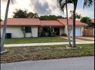 1520 SW 119th Ct, Miami, FL 33184