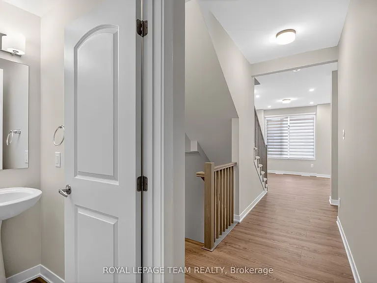 297 Les Emmerson Dr — Photo 6