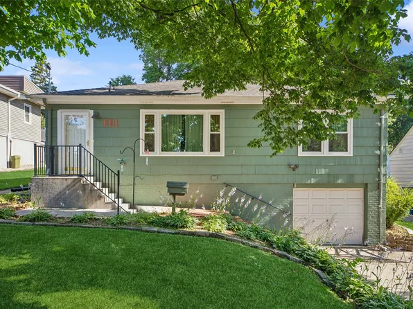 6111 Forest Ave, Des Moines, IA 50311