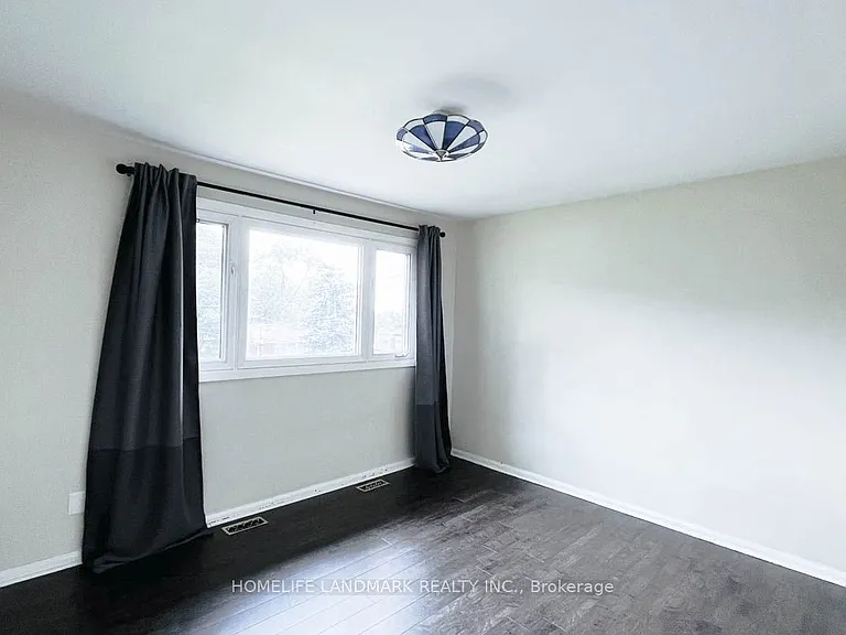 16 Lochinvar Cres #MAIN — Photo 25