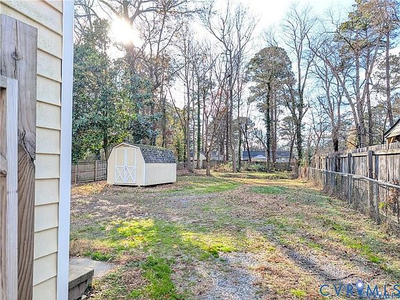 2nd image of 514 German School Rd