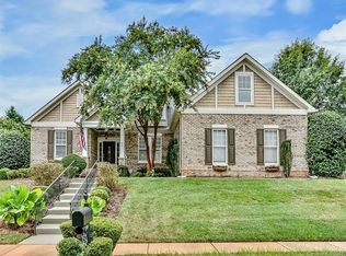 800 Deercross Ln, Waxhaw, NC 28173