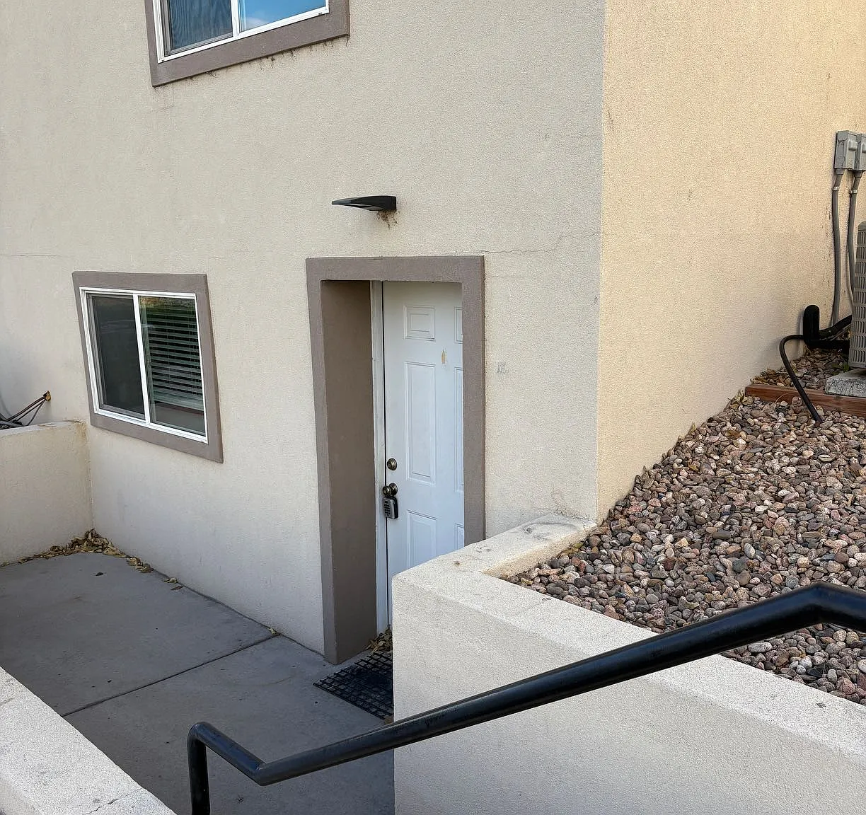 Twin Creek — Photo 1