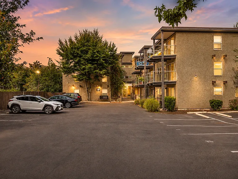 Minor Tower Apartments - Located in Eastlake — Photo 14