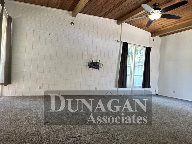 1207 Bryan Cir — Photo 4