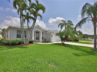 7687 Cameron Cir, Fort Myers, FL 33912