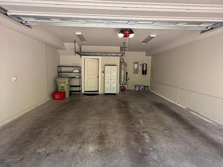 10108 SW Morrison St #10108 — Photo 42