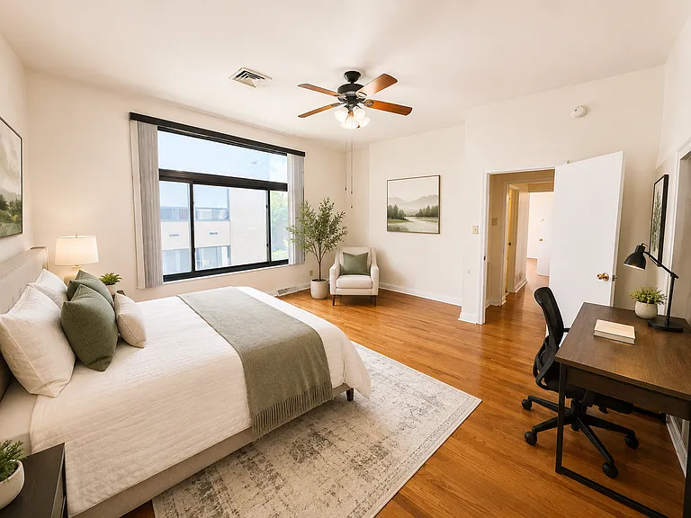 735 N Highland Ave #3 — Photo 38