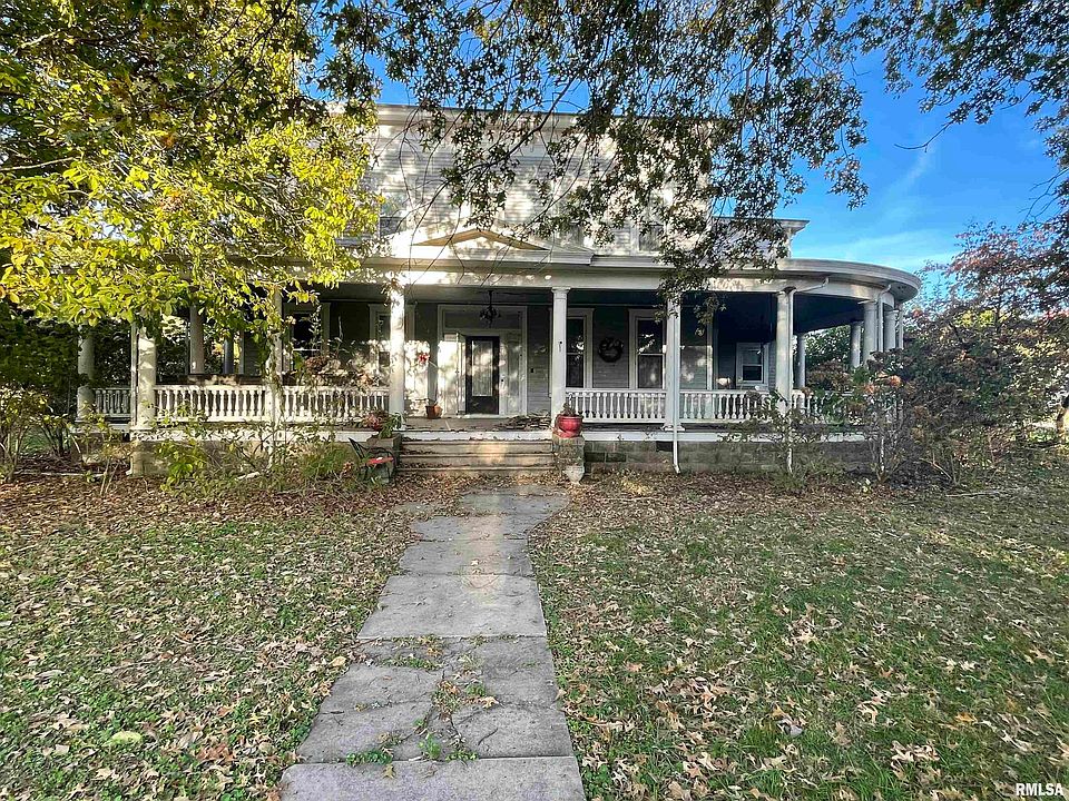 1st image of 502 Main St