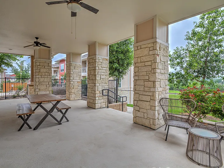 Vista Pointe at Wild Pine — Photo 8