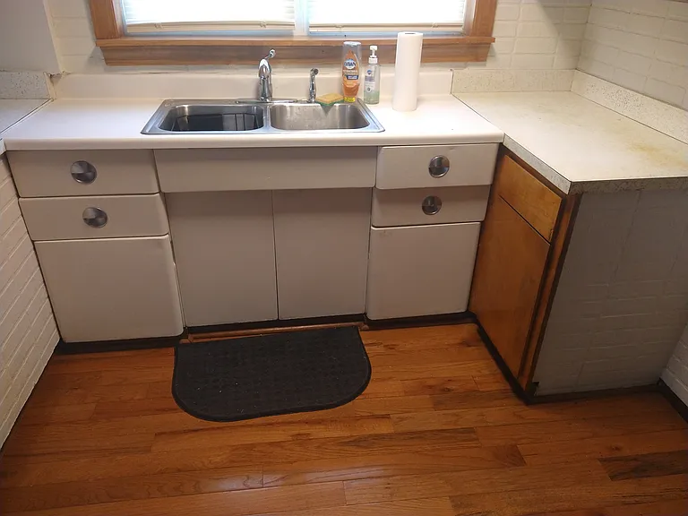 4915 S Lotus Ave — Photo 5