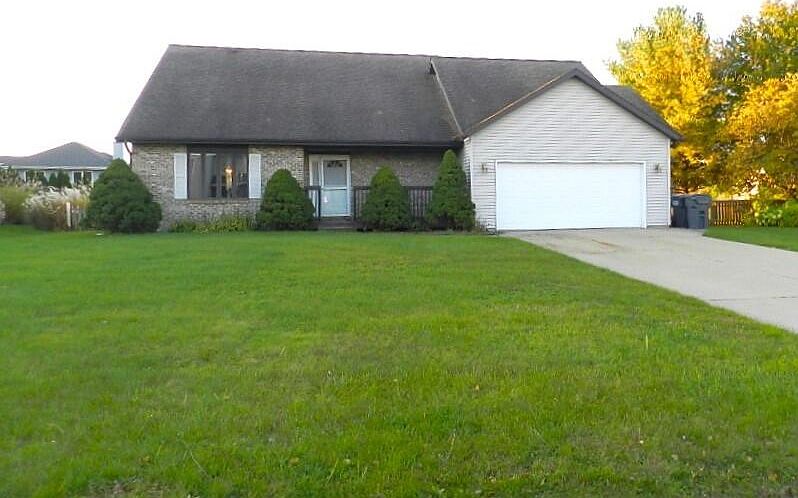 1st image of 840 Lincoln Pines Pl