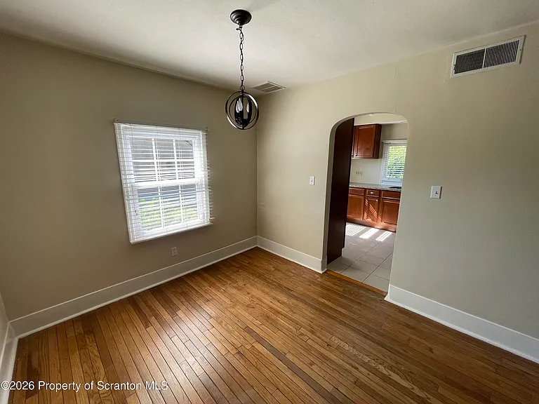 109 Park Dr — Photo 6