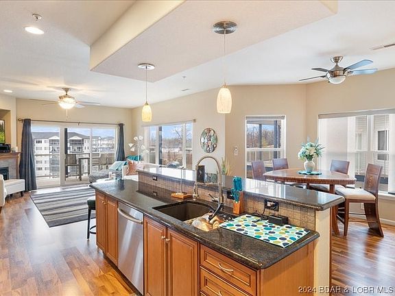 5th image of 183 Monarch Cove Ct #5-F