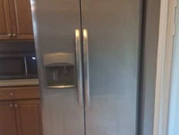 4th image of 3766 Huntwicke Blvd