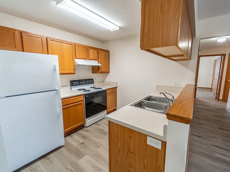 Eagles Ridge — Photo 53