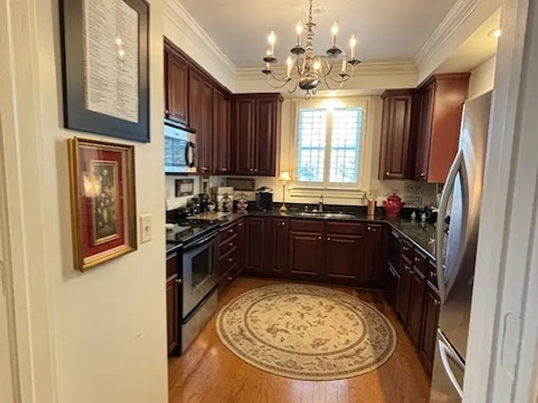 1005 Draketail Ln — Photo 34