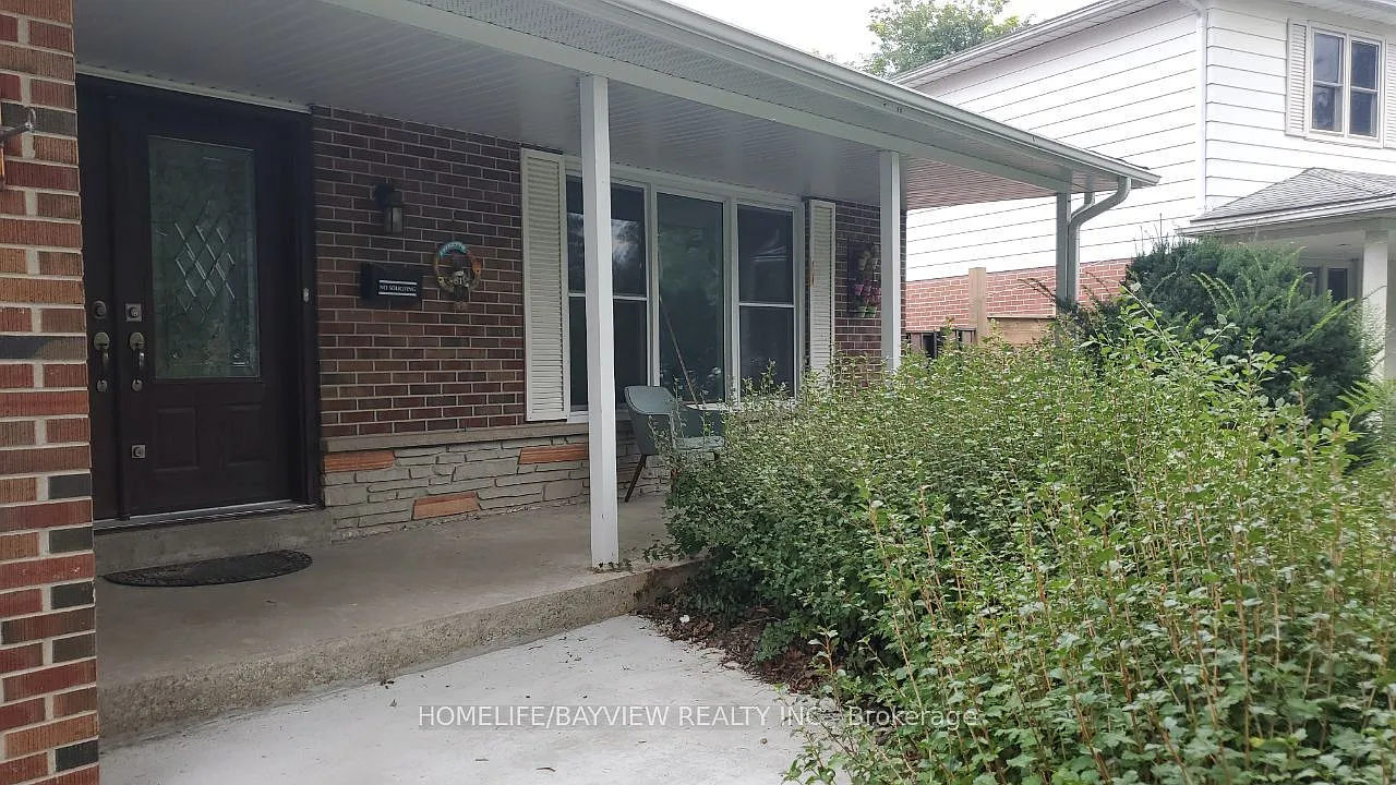 4 bed, $4,380 — Photo 2