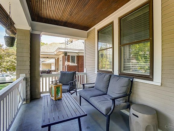 5th image of 3638 Amberson Ave