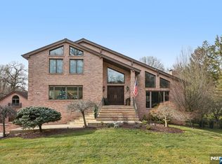 301 Piermont Rd, Norwood, NJ 07648