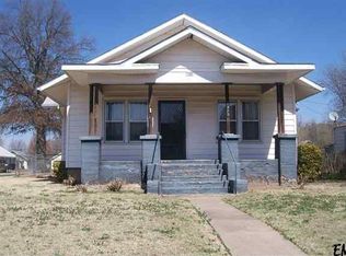 1522 W Maple Ave, Enid, OK 73703