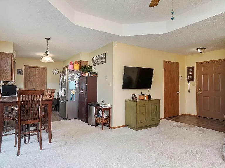 5638 S Ferguson Ave — Photo 5