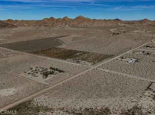 784 Rabbit Springs Rd, Lucerne Valley, CA 92356