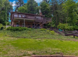 3634 Rockwood Dr SW, Carrollton, OH 44615