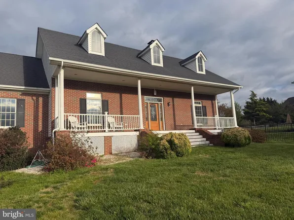 7310 Old Winchester Rd, The Plains, VA 20198