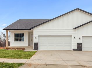 6538 NE 11th Ct, Des Moines, IA 50313