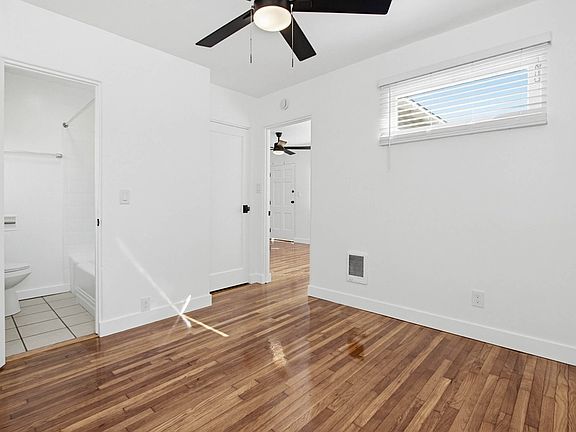 2nd image of 3670 1/2 Florida St