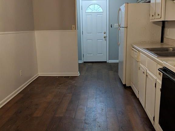 5th image of 1650A Beechwood Blvd NW