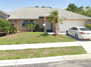 2392 Appaloosa Cir, Sarasota, FL 34240