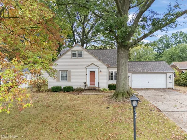 2818 Marlin Ave NW, Canton, OH 44708