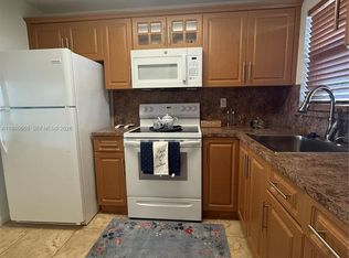 8345 Sunrise Lakes Blvd APT 309, Fort Lauderdale, FL 33322