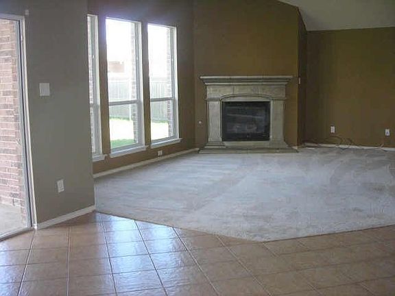 5th image of 1103 Whitaker Way