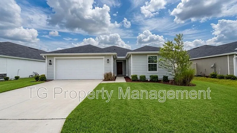 3 bed, 2.0 bath, 1950 sqft, $1,995 — Photo 1