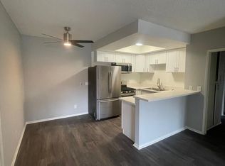 7522 Amazon Dr APT 11, Huntington Beach, CA 92647